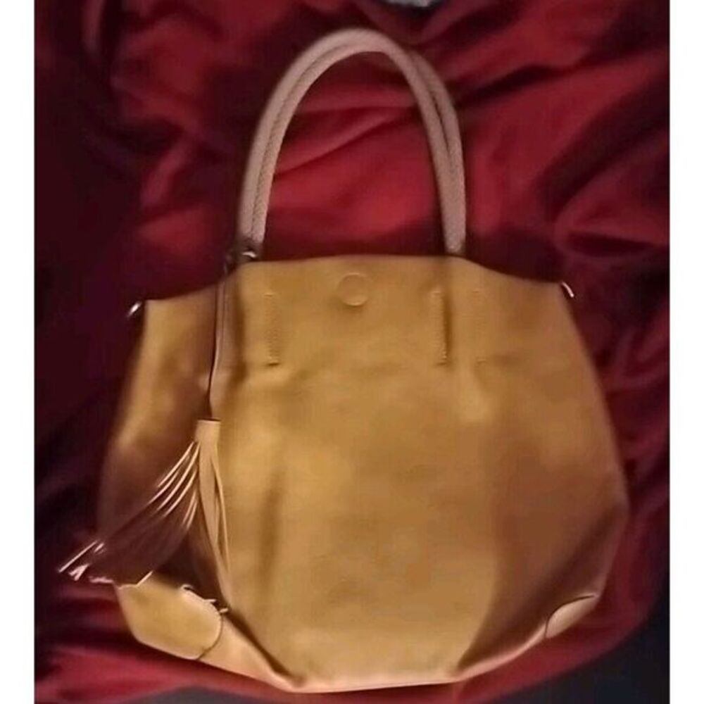 Camel-Tan Colored Leather Large Bag/Purse w/ rope -Braided Handles &Tassel,  EUC
